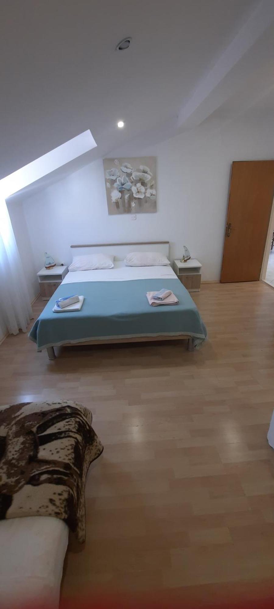 Apartments Ana Bilota Seget Vranjica Bagian luar foto