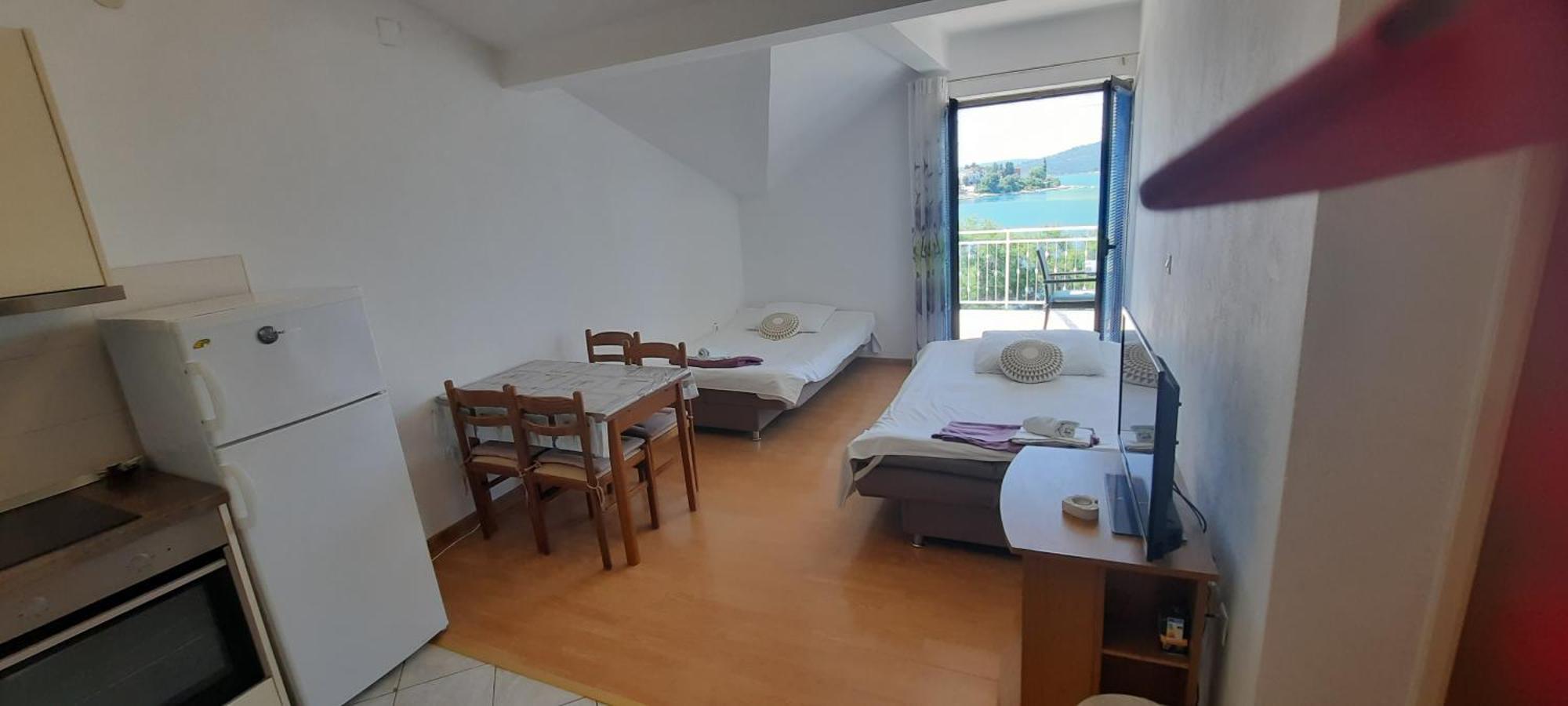 Apartments Ana Bilota Seget Vranjica Bagian luar foto
